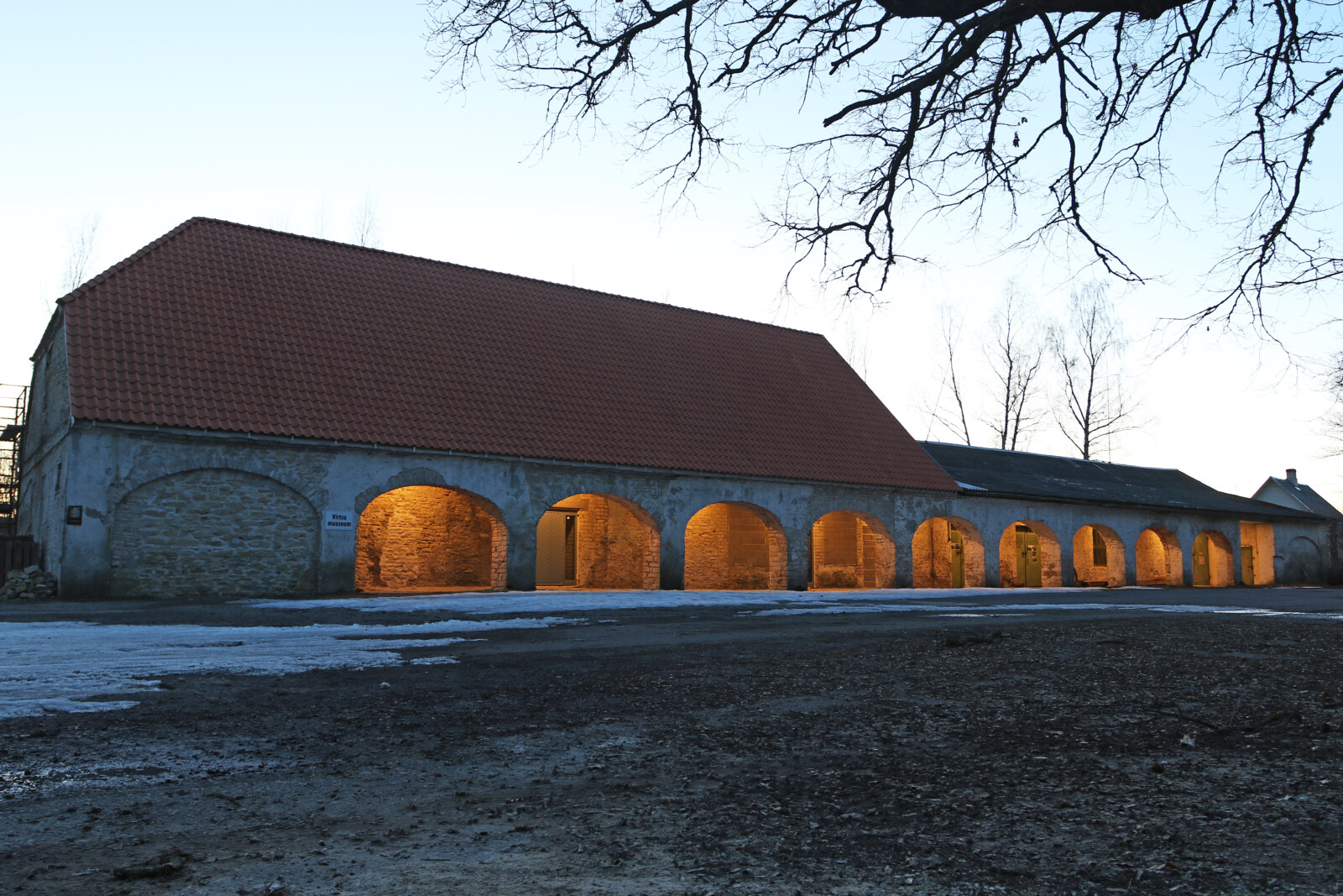 Virtsu mõisatall. Virtsu, Eesti. Visit Virtsu